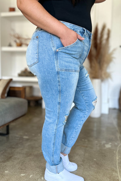 Distressed Leg Straight Jeans