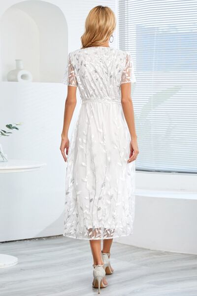 White Sequins Embroidery Short Sleeve Midi Dress