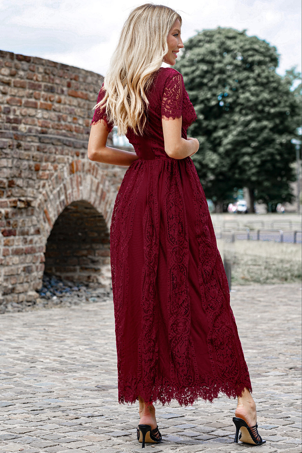 Scalloped Trim Lace Maxi Dress – Miss to Mrs Boutique